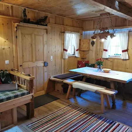 Hubertushütte Tatil Evi Mayrhofen